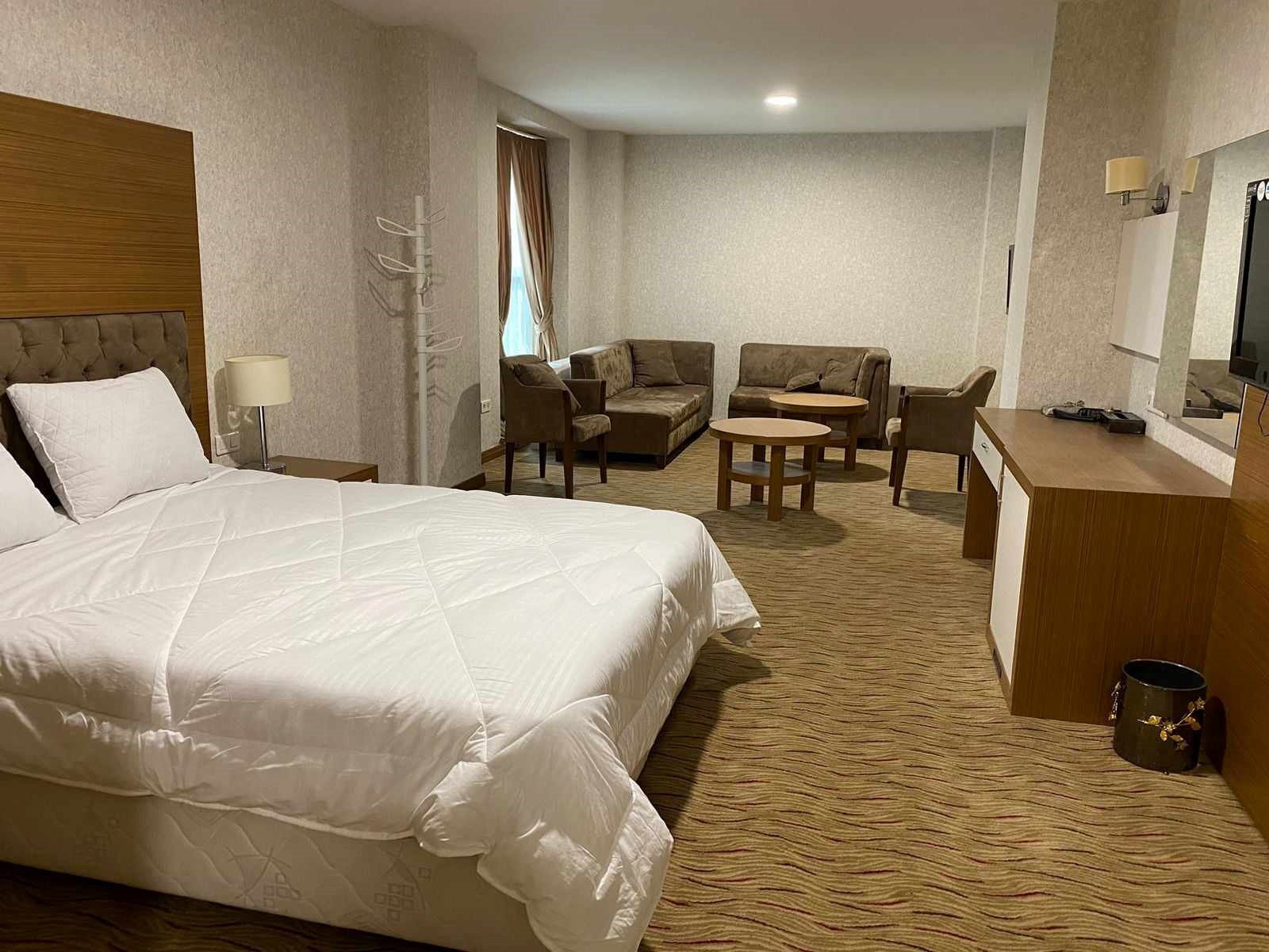 Guest House (VIP)